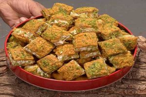 سوهان عسلی آجیلی